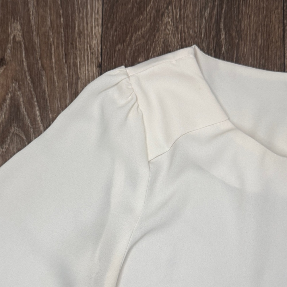 Jasmine Cream Women's Blouse Women’s Size Medium - Picture 4 of 10